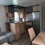 La Palmyre - - Mobil 3 Ch Luxueux De 40m2 - Grand Emplacement Dans Village Loisirs 4 Etoiles - 