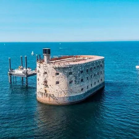 Camping Mobil 3 Ch - La Palmyre - Village Loisirs 4 étoiles Les Mathes