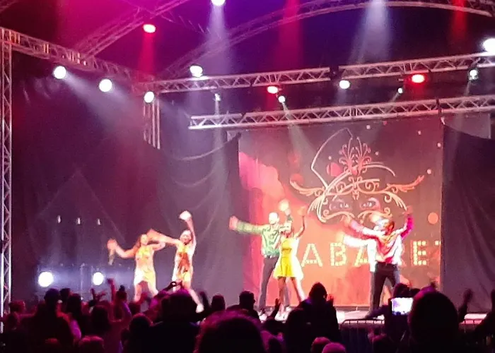 Кемпинг La Palmyre - - Mobil 3 Ch Luxueux De 40m2 - Grand Emplacement Dans Village Loisirs 4 Etoiles - 