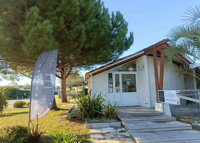 La Palmyre - - Mobil 3 Ch Luxueux De 40m2 - Grand Emplacement Dans Village Loisirs 4 Etoiles - 