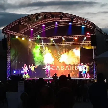 La Palmyre - - Mobil 3 Ch Luxueux De 40m2 - Grand Emplacement Dans Village Loisirs 4 Etoiles - 