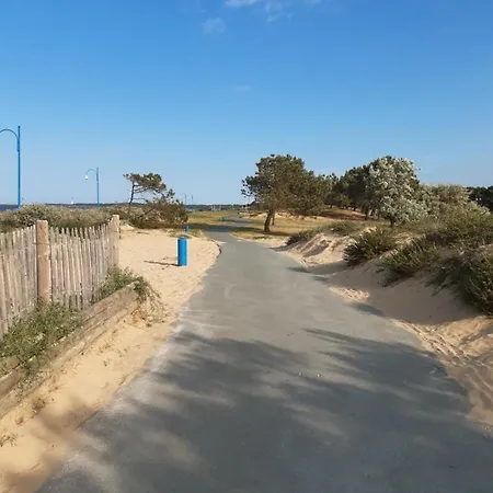 La Palmyre - - Mobil 3 Ch Luxueux De 40m2 - Grand Emplacement Dans Village Loisirs 4 Etoiles - 