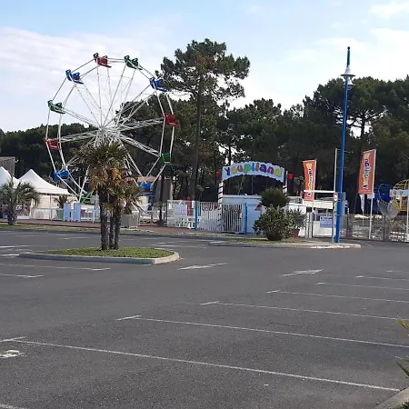 La Palmyre - - Mobil 3 Ch Luxueux De 40m2 - Grand Emplacement Dans Village Loisirs 4 Etoiles - 