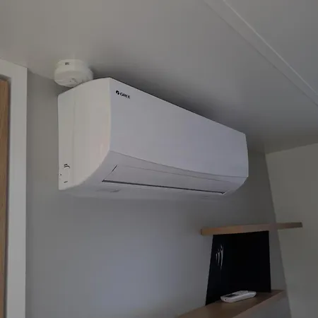 La Palmyre - - Mobil 3 Ch Luxueux De 40m2 - Grand Emplacement Dans Village Loisirs 4 Etoiles - 