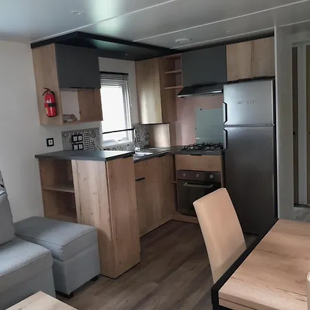 La Palmyre - - Mobil 3 Ch Luxueux De 40m2 - Grand Emplacement Dans Village Loisirs 4 Etoiles - 